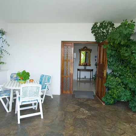 Apartment Nikolaos Kapolos