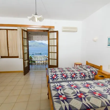 Nikolaos Kapolos Lejlighed